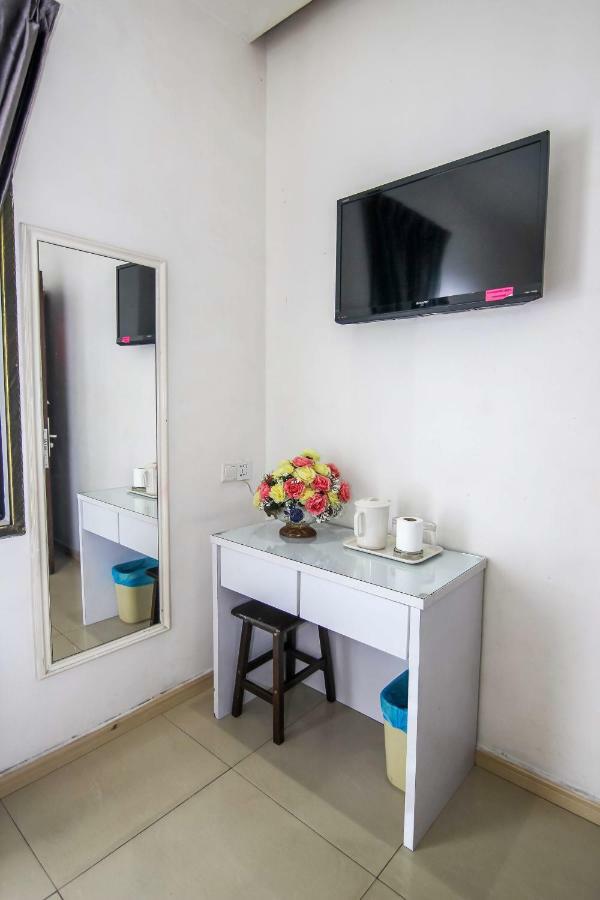 Rose Cottage Hotel Taman Impian Senai Johor Bahru Zewnętrze zdjęcie