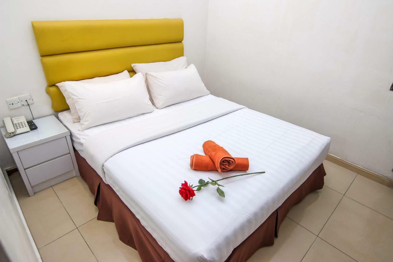 Rose Cottage Hotel Taman Impian Senai Johor Bahru Zewnętrze zdjęcie